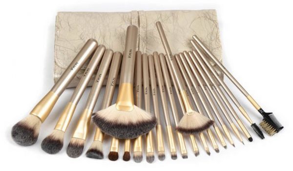 Kit 22 pincéis com estojo